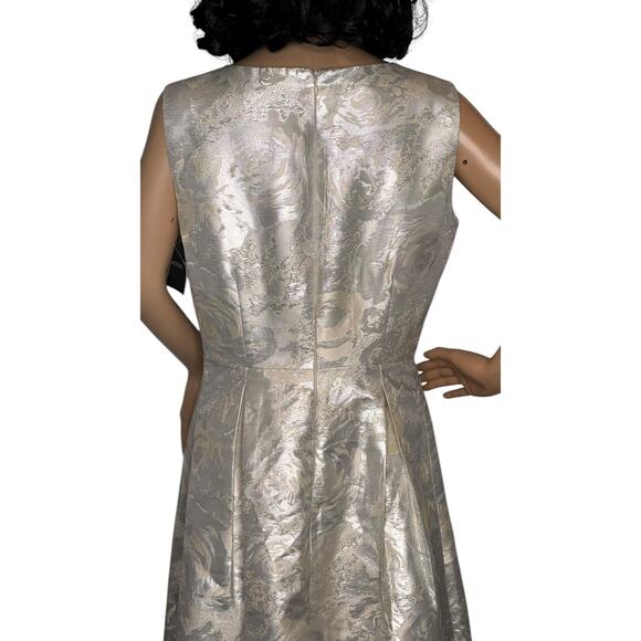 NWT Ellen Tracy Silver Jacquard Maxi Gown Dress Size 8 Formal Evening Prom 8 - Picture 11 of 17